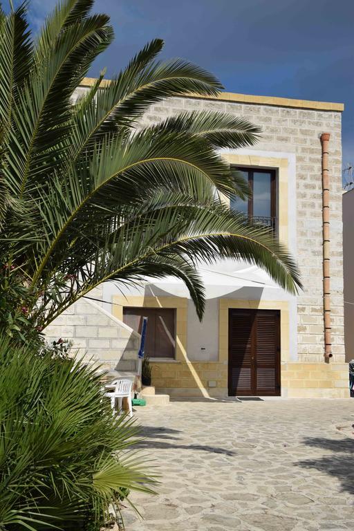 La Pinetina Di * Favignana